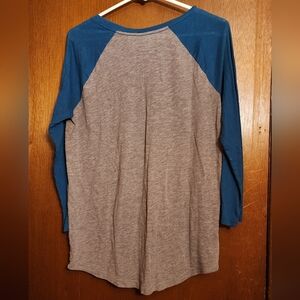 Victoria Secret PINK lightweight women's half sleeve shirt size MD